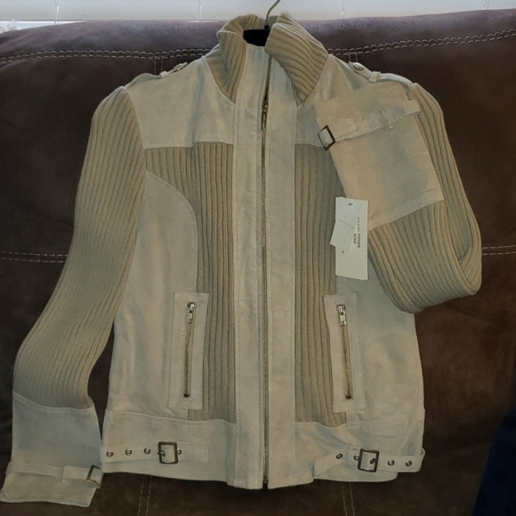 Leather jacket - Picture 1 of 7